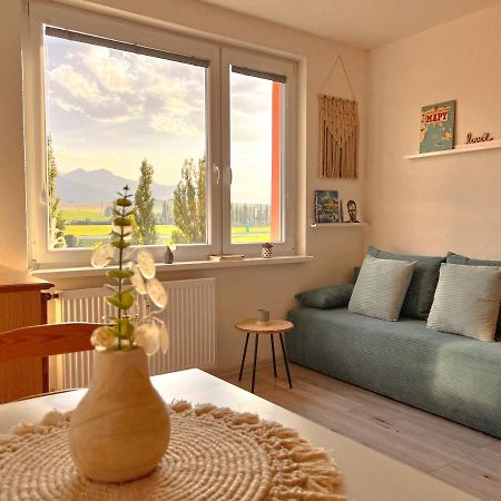 Little View Apartment ลิฟตอฟสกีมิคูลาช ภายนอก รูปภาพ