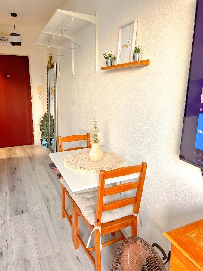 Little View Apartment ลิฟตอฟสกีมิคูลาช ภายนอก รูปภาพ